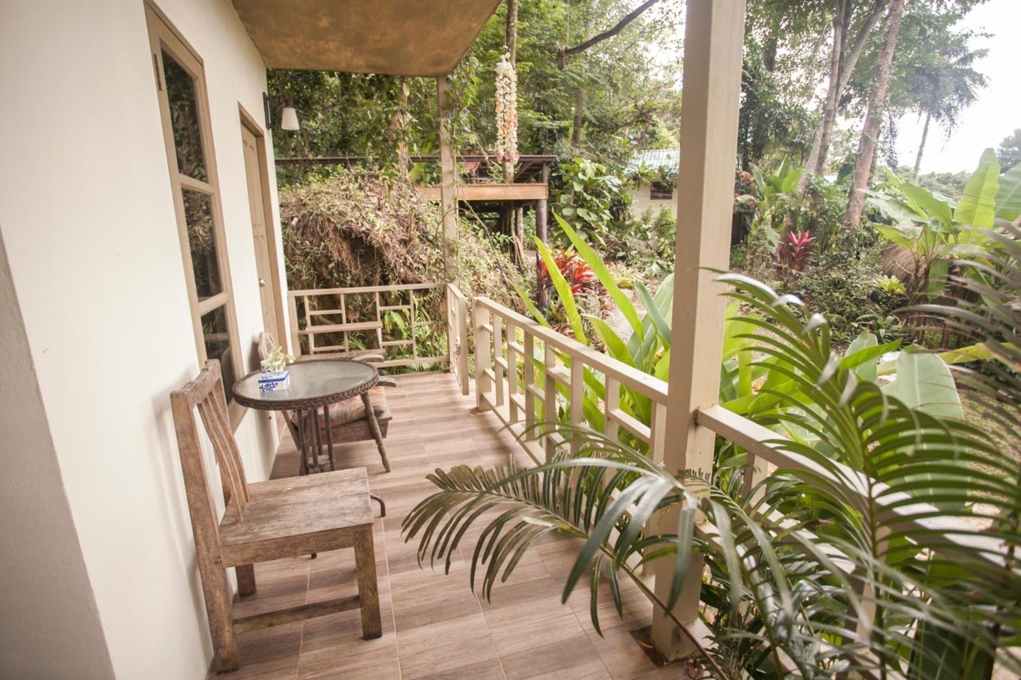 Cozy Huts Ξενοδοχείο Τρατ Δωμάτιο φωτογραφία