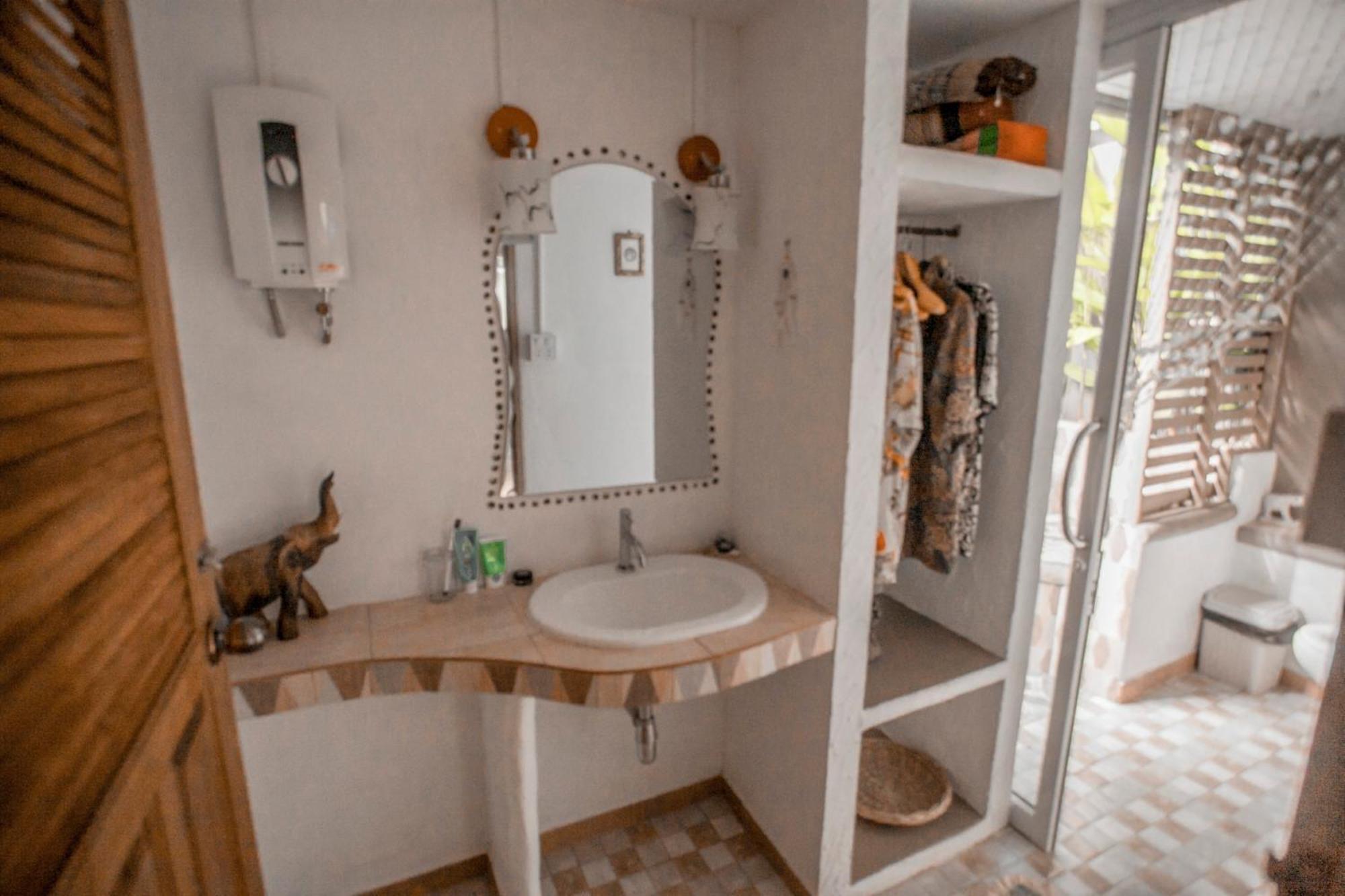 Cozy Huts Ξενοδοχείο Τρατ Δωμάτιο φωτογραφία